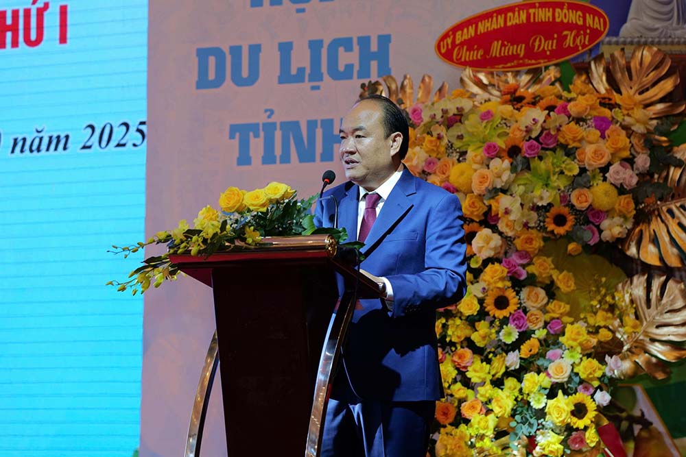 Pham Huong Son 동나이 Truong Tuoi 클럽 회장이 2025-2030 임기 동나이성 관광 협회 회장으로 선출되었습니다. 사진: Binh Le