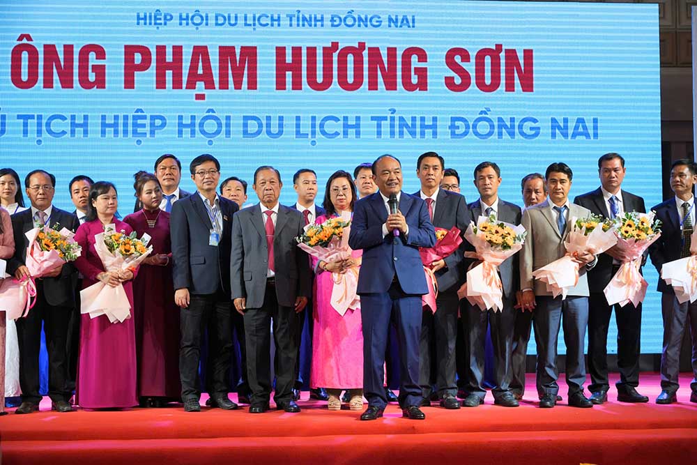 Ong Pham Huong Son phat bieu tai Dai hoi. Anh: Binh Le