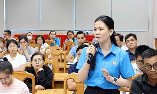 Ban Thường vụ Liên đoàn Lao động tỉnh đang tổng hợp các ý kiến, kiến nghị về quyền, lợi ích hợp pháp, chính đáng của đoàn viên, người lao động... Ảnh: Công đoàn Quảng Ngãi