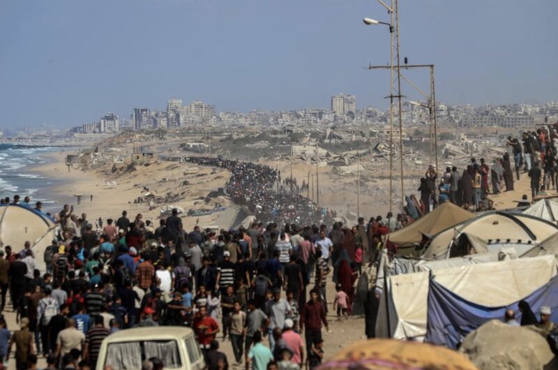 Gaza residents return home after a ceasefire between Hamas and Israel. Photo: Xinhua