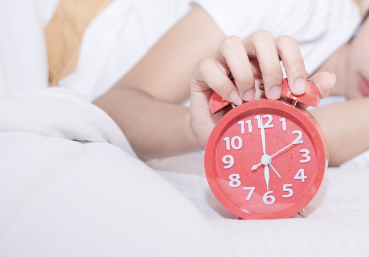 Get enough sleep to manage stress. Photo: Thuy Duong