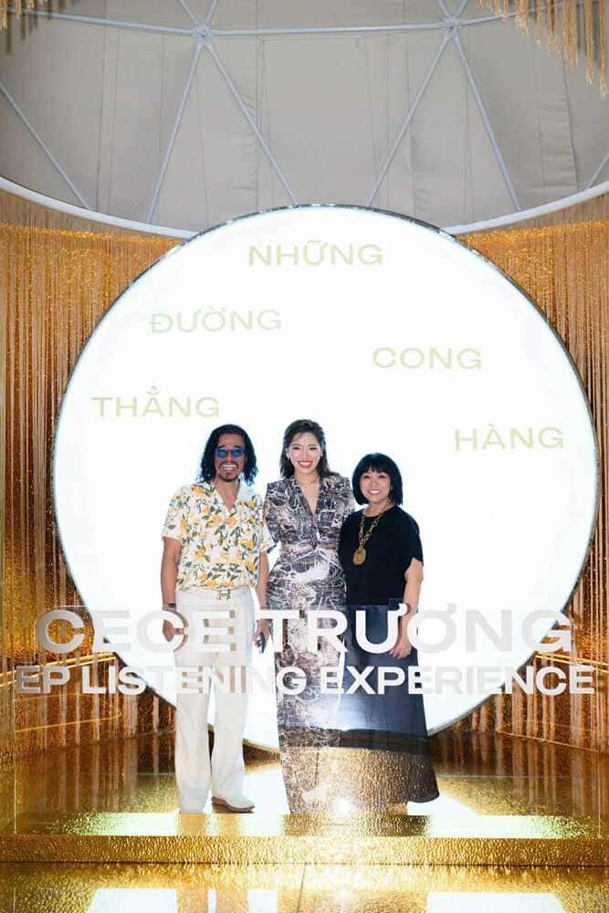 Tren buoc duong am nhac, CeCe Truong luon nhan duoc su ung ho tu cha me - ca si Cam Van va Khac Trieu. Anh: Nhan vat cung cap