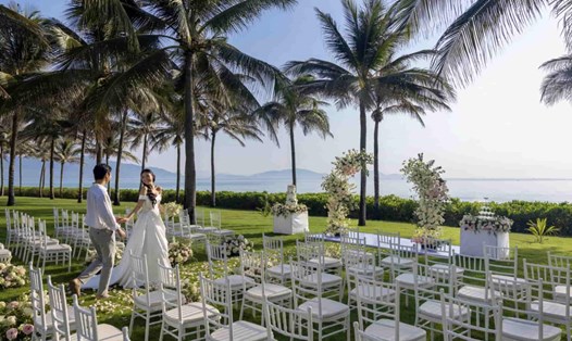 Đoàn chuyên gia tổ chức tiệc cưới hàng đầu Ấn Độ vừa có chuyến fam trip khảo sát đến Khánh Hòa. Ảnh: Hữu Long