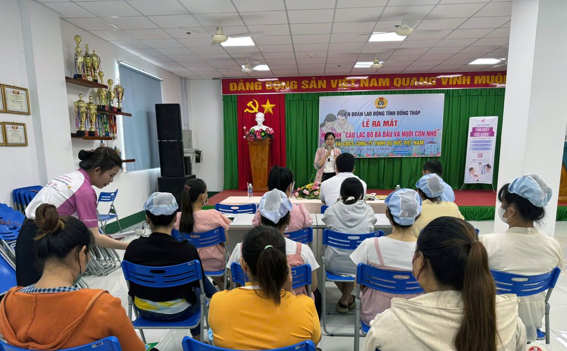 Quang canh buoi le ra mat cau lac bo Ba bau va nuoi con nho. Anh: Thanh Mai