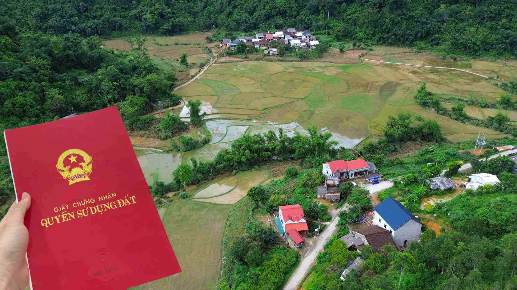 Agricultural land under 0.5 ha is allowed to be converted to commercial - service land, but must ensure a number of conditions. Photo: Khanh Linh