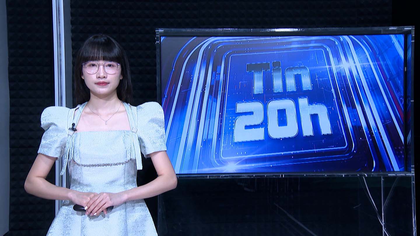 20時ニュース:赤字簿のデータスキャンに行くと、コミューン職員が銀行の約300件の担保契約書に驚愕