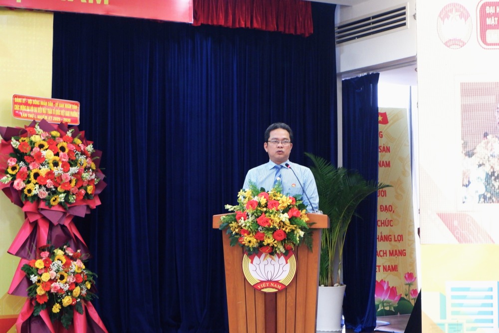 Ong Pham Minh Tuan – Pho chu tich Uy ban MTTQ Viet Nam TPHCM phat bieu tai dai hoi. Anh: Minh Tam