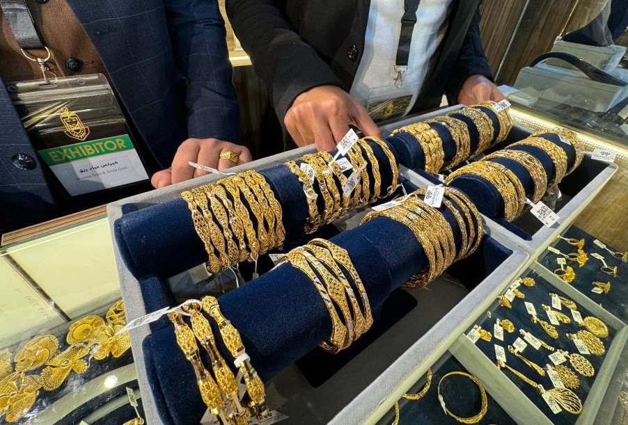 World gold price on October 11 was trading at 4,016.4 USD/ounce. Photo: Xinhua