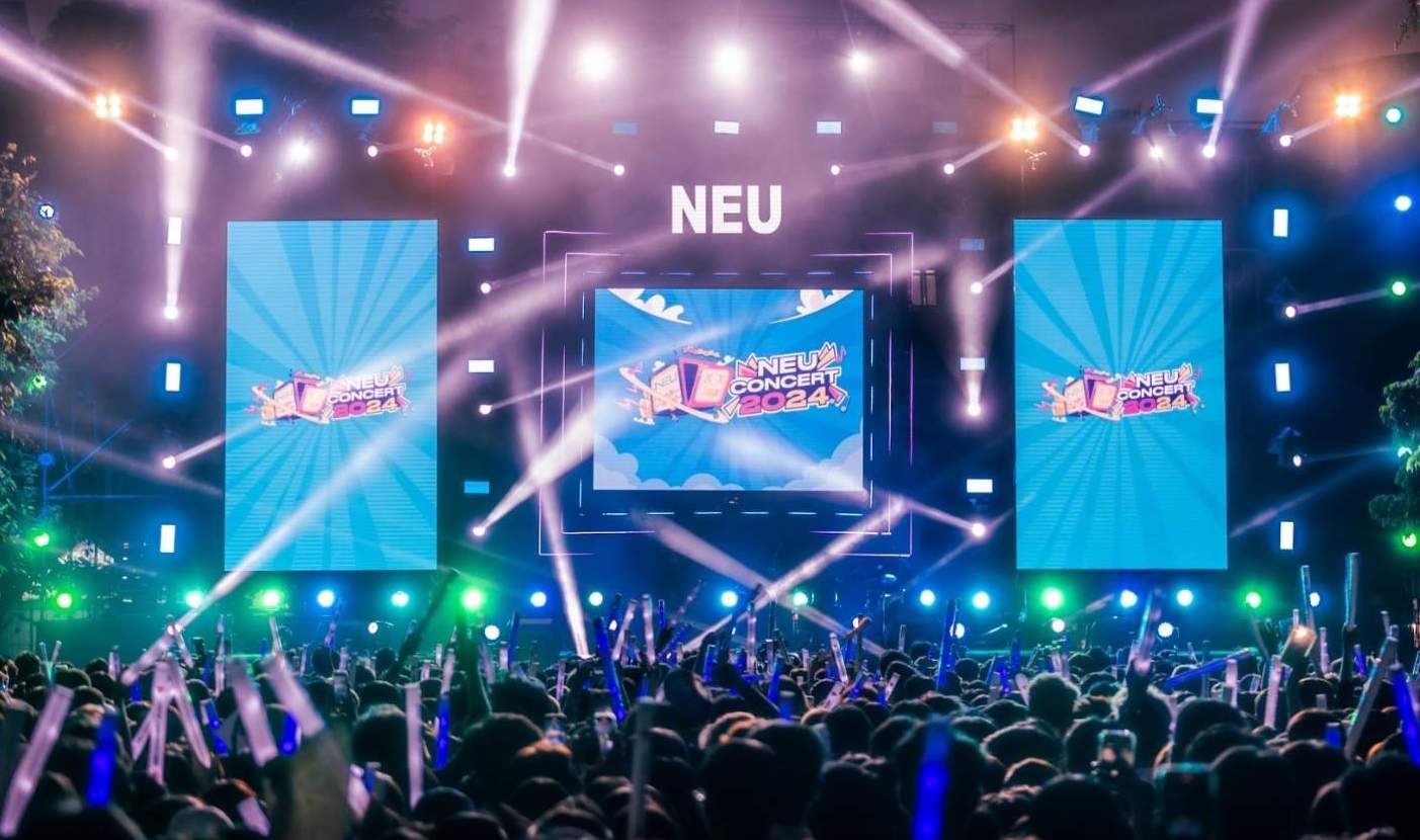 NEU Concert - diem nhan khong the bo qua. Anh: NEU