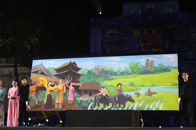 Buc tranh mien que Viet Nam duoc dua ra dau gia. Anh: Le Tuyen