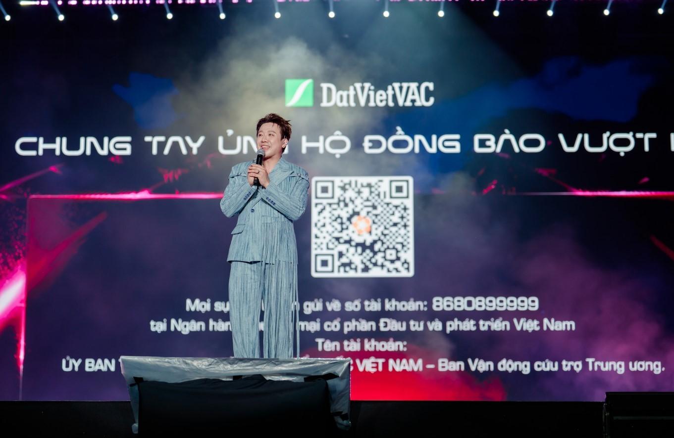 Concert mo dau voi phan keu goi ung ho dong bao vuot lu. Anh: BTC