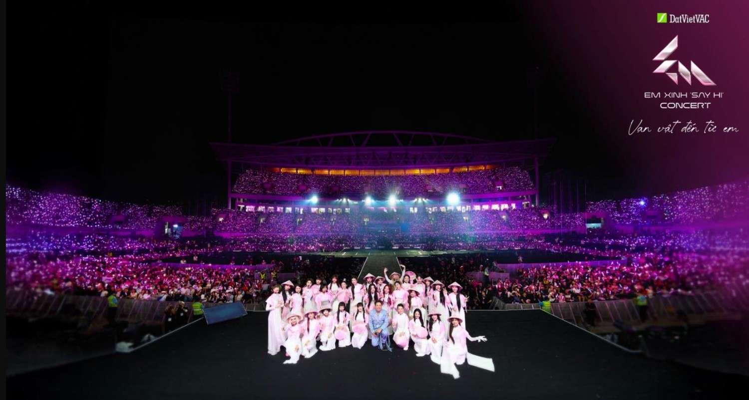 Concert Em xinh say hi dem 2 khep lai hanh trinh dang nho cua 30 co gai. Anh: BTC