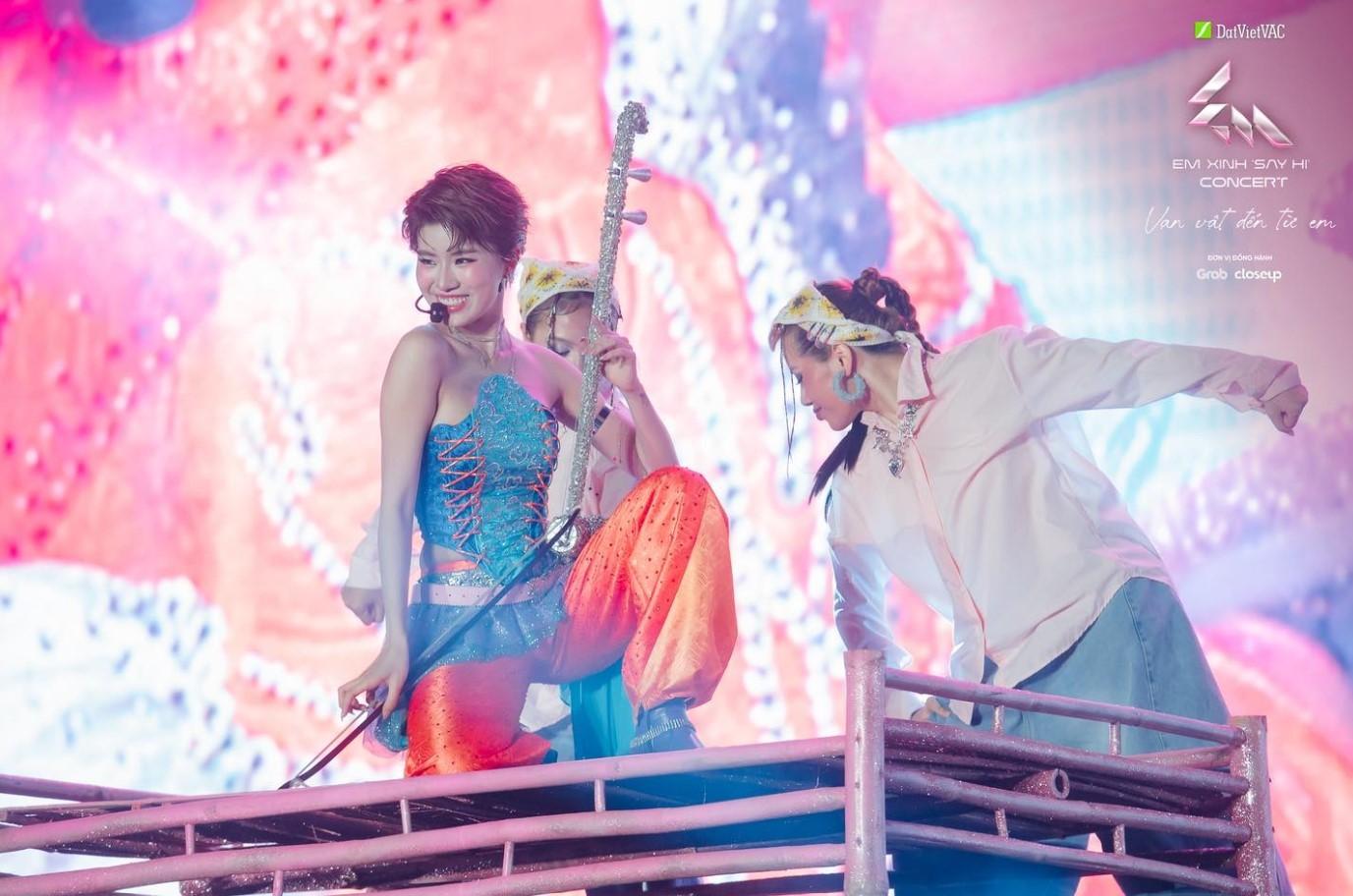 Phao hat xam tai concert. Anh: BTC