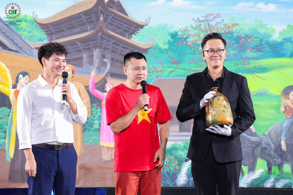 NSND Xuan Bac va NSND Tu Long 