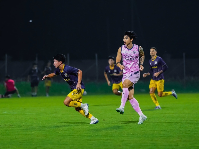 Hau ve Doan Van Hau da tro lai thi dau. Anh: CAHN