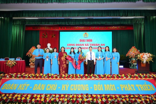 Đại hội Công đoàn xã Thuận An lần thứ I, nhiệm kỳ 2025 - 2030. Ảnh: Ngọc Ánh