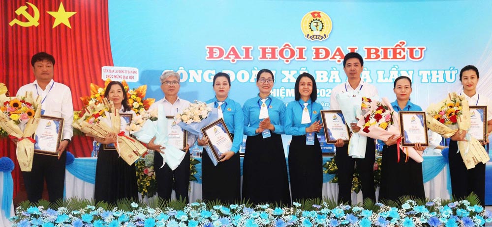 Le syndicat de la commune de Ba Na a Da Nang organise le premier congres du mandat 2025- 2030. Photo : Syndicat de la commune de Ba Na