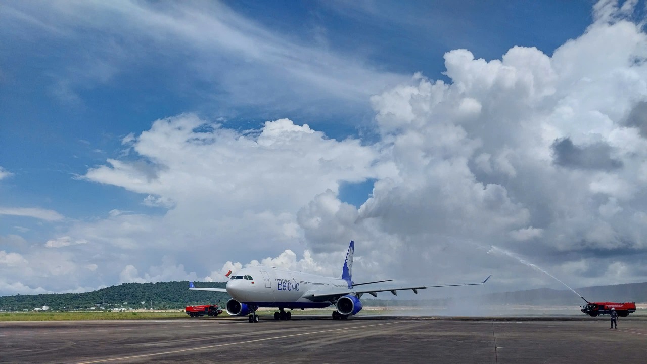 Phu Quoc don chuyen bay dau tien tu Belarus. Anh: Ni