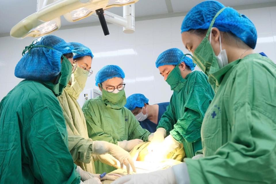 A rare surgery saved the life of a 115 kg pregnant woman with IVF. Photo: BVCC