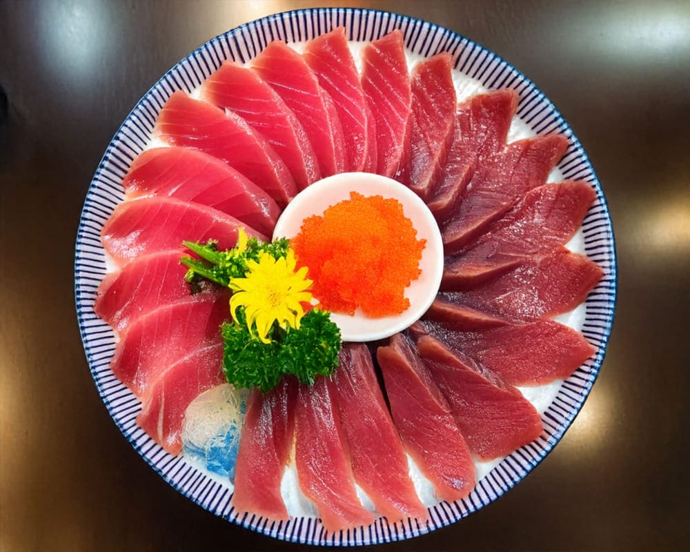 Ocean tuna will bring many health benefits if eaten properly. Photo: Thuy An