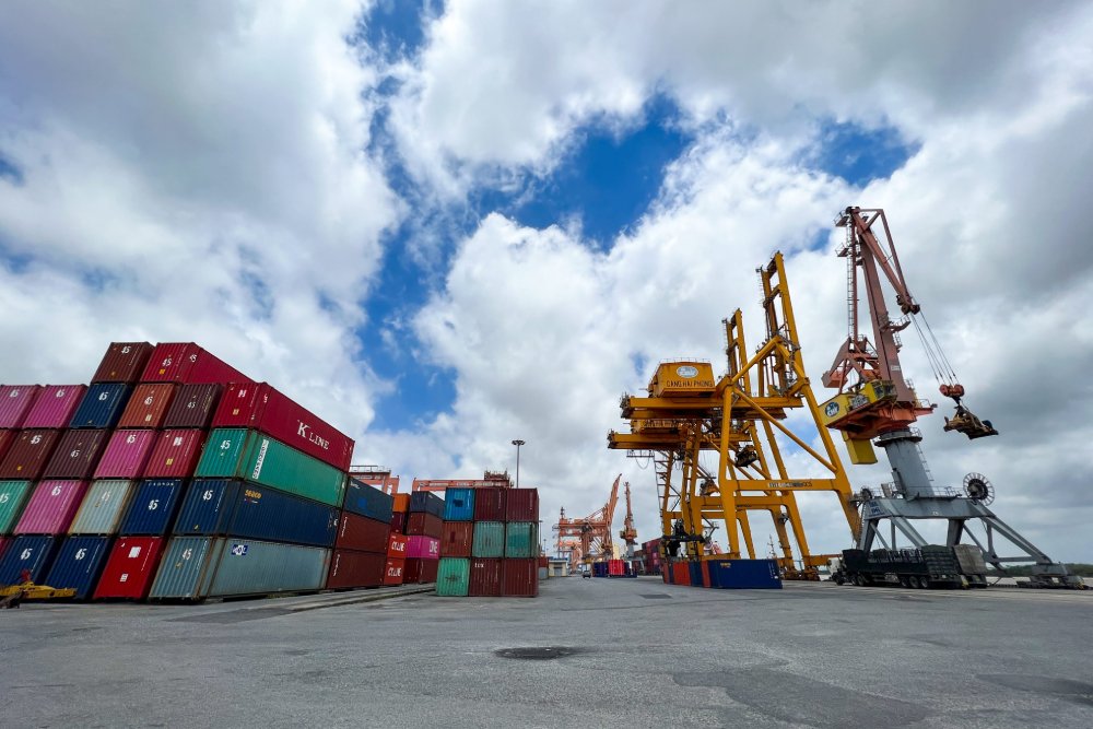 Vietnam's GDP will increase from 346 billion USD in 2020, ranked 37th in the world, to 510 billion USD in 2025. In the photo: Activities at Hai Phong port. Photo: Hai Nguyen