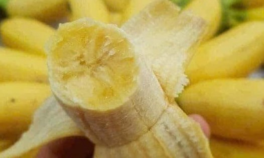 Chuối là loại trái cây có thể hỗ trợ giảm mỡ bụng nếu hiểu và ăn đúng cách. Ảnh: Kiều Vũ
