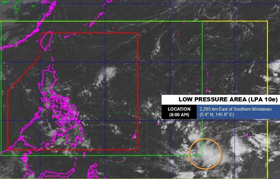 10월 13일 오전 8시 현재 10e 저기압 중심 위치 사진: PAGASA