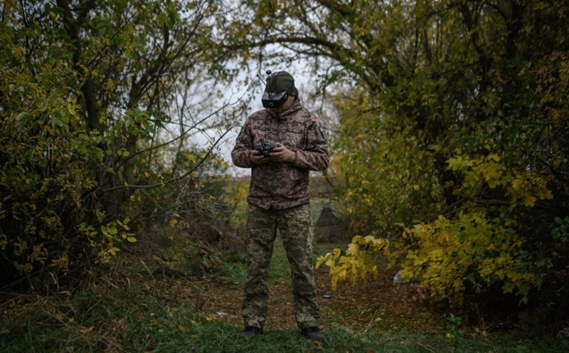 Ukrainian UAV pilots on a training mission at the western border. Photo: AFP