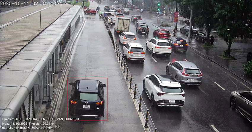 Camera AI phát hiện trường hợp vi phạm ATGT hôm 11.10 ở đường Lê Văn Lương. Ảnh: Cục CSGT
