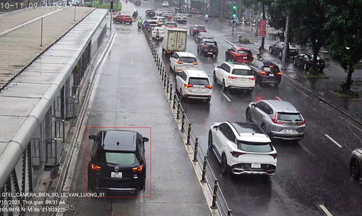 Camera AI phát hiện trường hợp vi phạm ATGT hôm 11.10 ở đường Lê Văn Lương. Ảnh: Cục CSGT