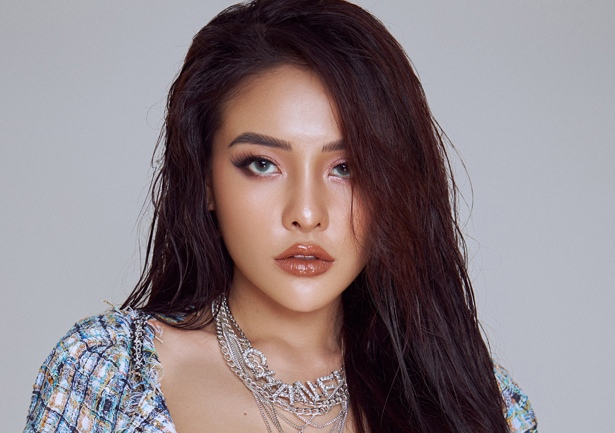 DJ Ngan 98。写真: Phong Dat.