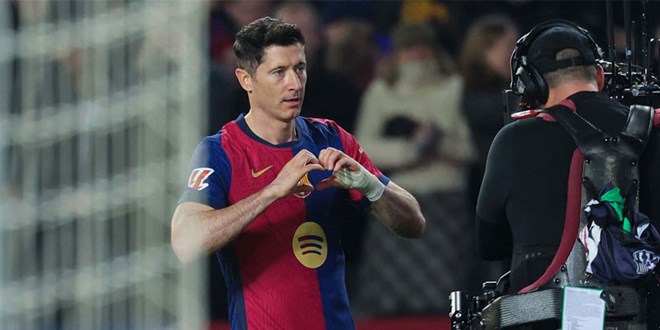 Lewandowski kha nang cao se khong duoc Barcelona gia han hop dong. Anh: AFP
