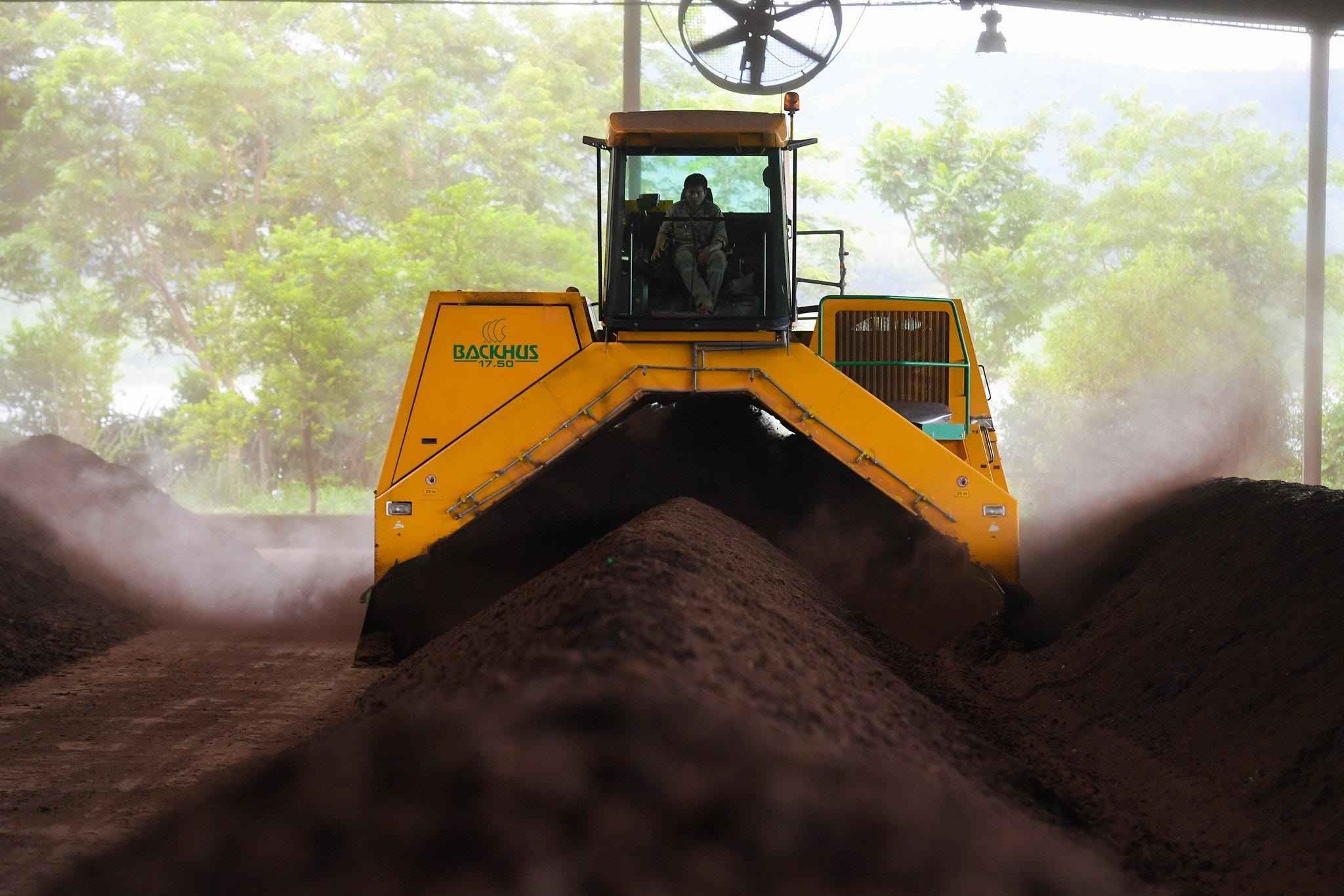 Zone de traitement des dechets d'elevage appliquant la biotechnologie du groupe de fermes TH a Nghe An. Photo : Ngoc Anh