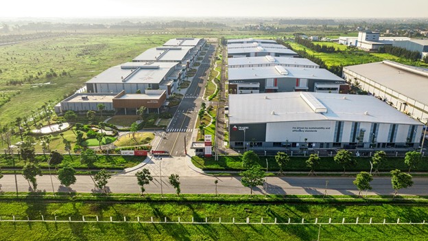 Du an dat tai Trung tam cong nghiep Industrial Centre Yen My - noi da dat chung nhan LEED Vang. Anh: SPX Express
