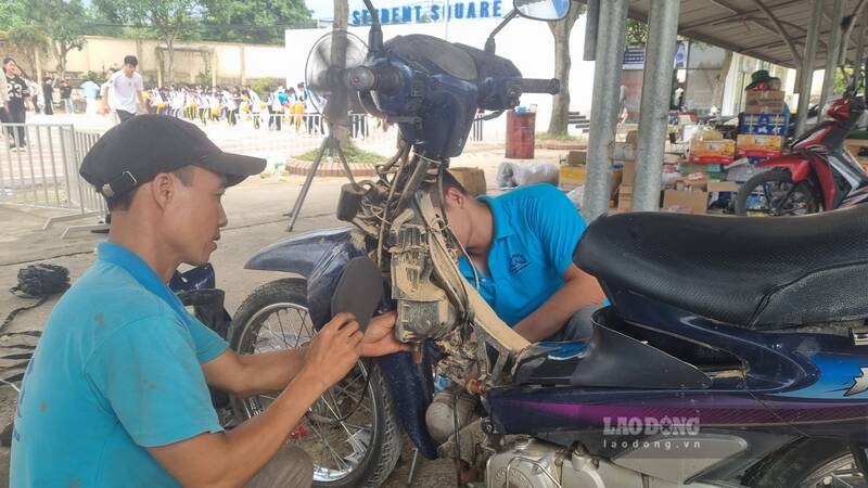 Dia diem sua xe tai Truong DH Kinh te Thai Nguyen. Anh: Viet Bac