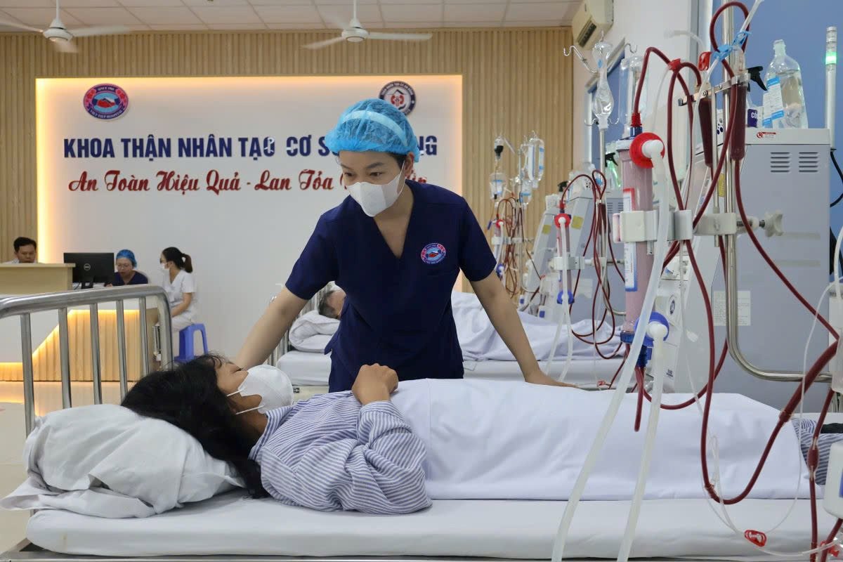 Bệnh nhân chạy thận tại cơ sở An Đồng, Bệnh viện hữu nghị Việt Tiệp. Ảnh: CDC Hải Phòng
