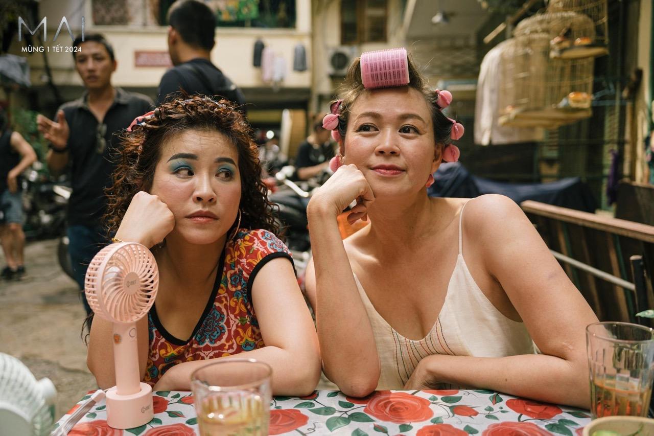 Ngoc Nga (phai) tham gia cac phim dien anh. Anh: Nghe si cung cap.