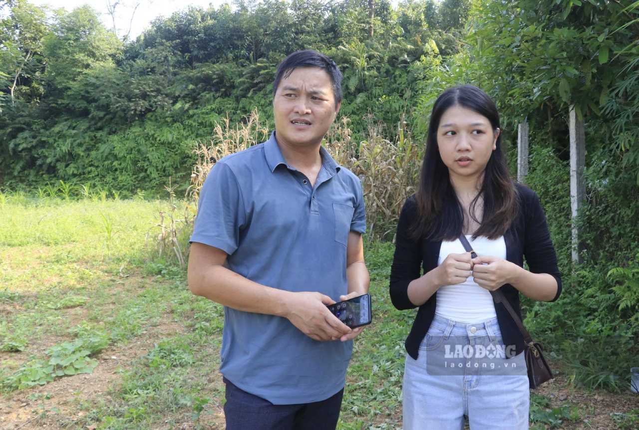 Chi Pham Thi Phuong ke lai khoanh khac sinh tu khi nhay ra khoi cua kinh thoat ra ngoai truoc khi xe bi lat. Anh: Dinh Thuy.