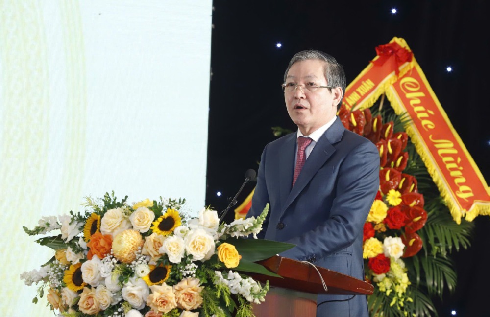 Dong chi Luong Quoc Doan, Uy vien Trung uong Dang, Pho Chu tich Uy ban MTTQ VN, Bi thu Dang uy, Chu tich BCH TU Hoi Nong dan Viet Nam phat bieu khai mac. Anh: Pham Hung