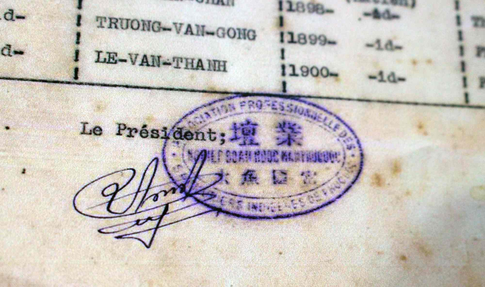 Hinh anh con dau Nghiep doan nuoc mam cua nguoi ban xu Phu Quoc. Anh: tu lieu Ha Tan Tai