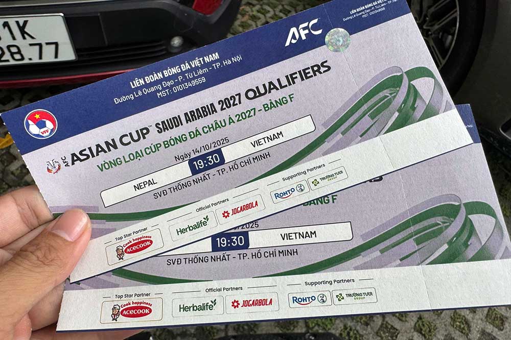 베트남 대 네팔 경기 암표 급등. 사진: 탄 부