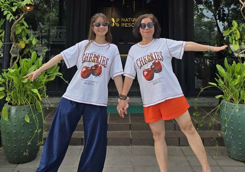 dedicated to our beloved mother meaningful wishes on Vietnamese Women's Day October 20. Photo: Lan Chi