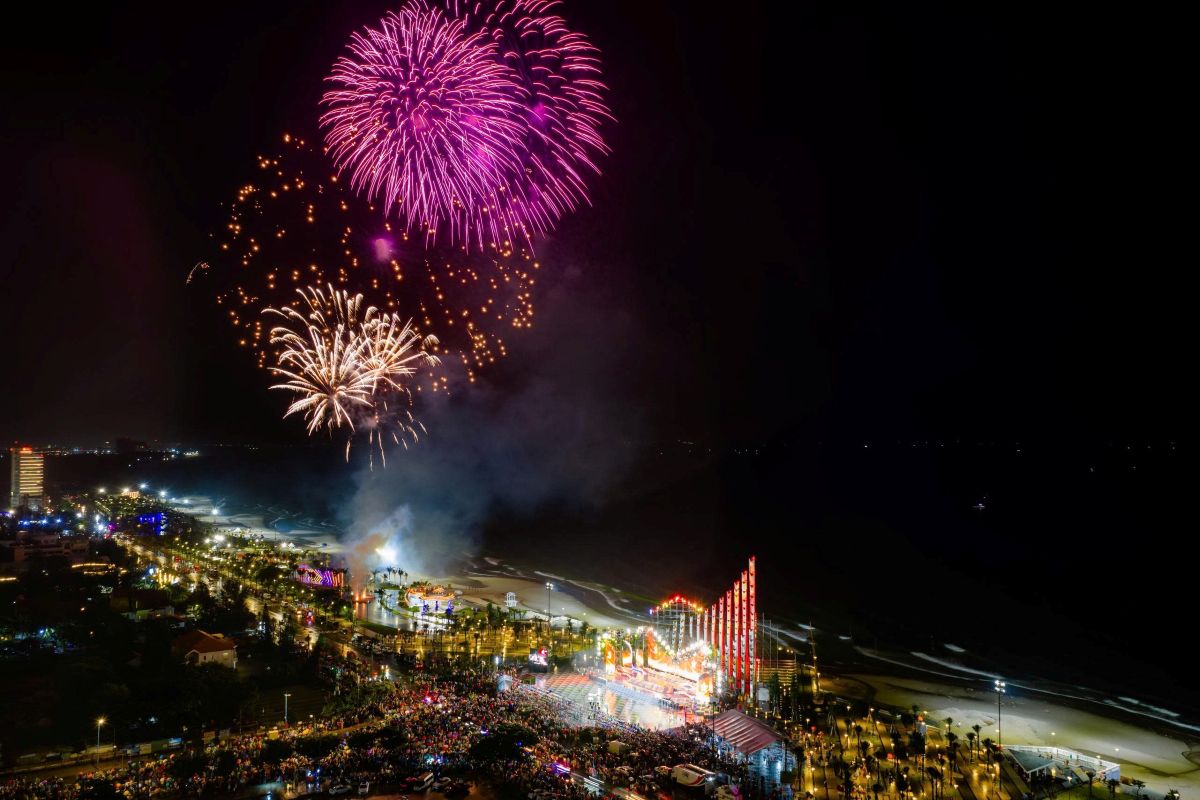 Vung Tau don hon 230.600 luot khach dip le 2/9 nho suc hut cua Thap Tam Thang va cac su kien hap dan 