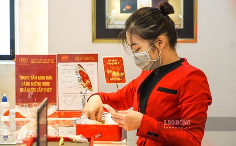 Domestic gold prices adjusted to increase sharply in the trading session on October 15. Photo: Phan Anh