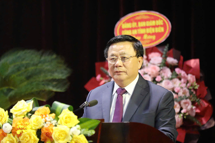 Ong Nguyen Xuan Thang phat bieu tai Le cong bo. Anh: Thanh Binh