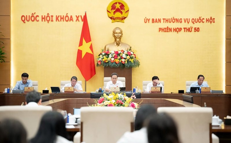 The National Assembly Standing Committee will give opinions on the draft Law amending and supplementing a number of articles of the Law on Anti-Corruption. Photo: Quochoi.vn