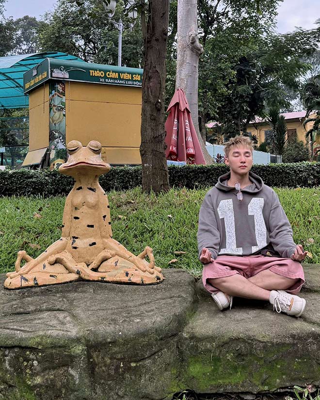 Son Tung dang anh moi. Anh: Nghe si cung cap