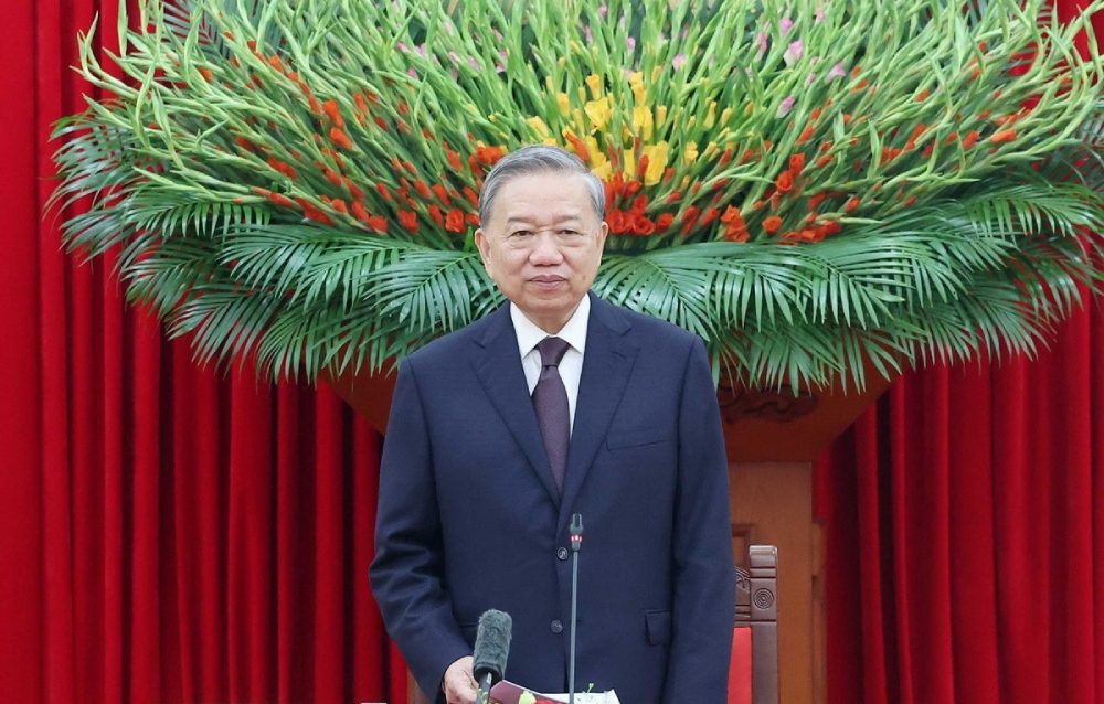 Tong Bi thu To Lam phat bieu tai buoi gap mat. Anh: Thong Nhat