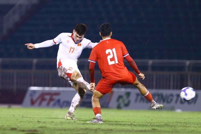 Duc Chien chua thi dau tron vai. Anh: Thanh Vu