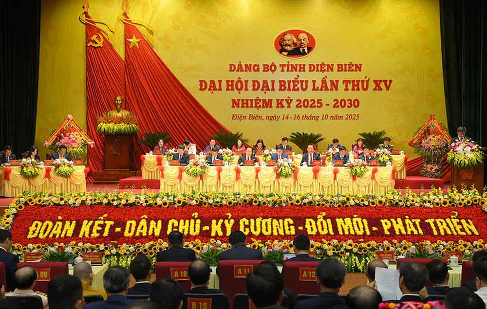 The 15th Dien Bien Provincial Party Congress officially opened with 358 delegates representing over 49,000 Party members in the whole province attending. Photo: Thanh Binh
